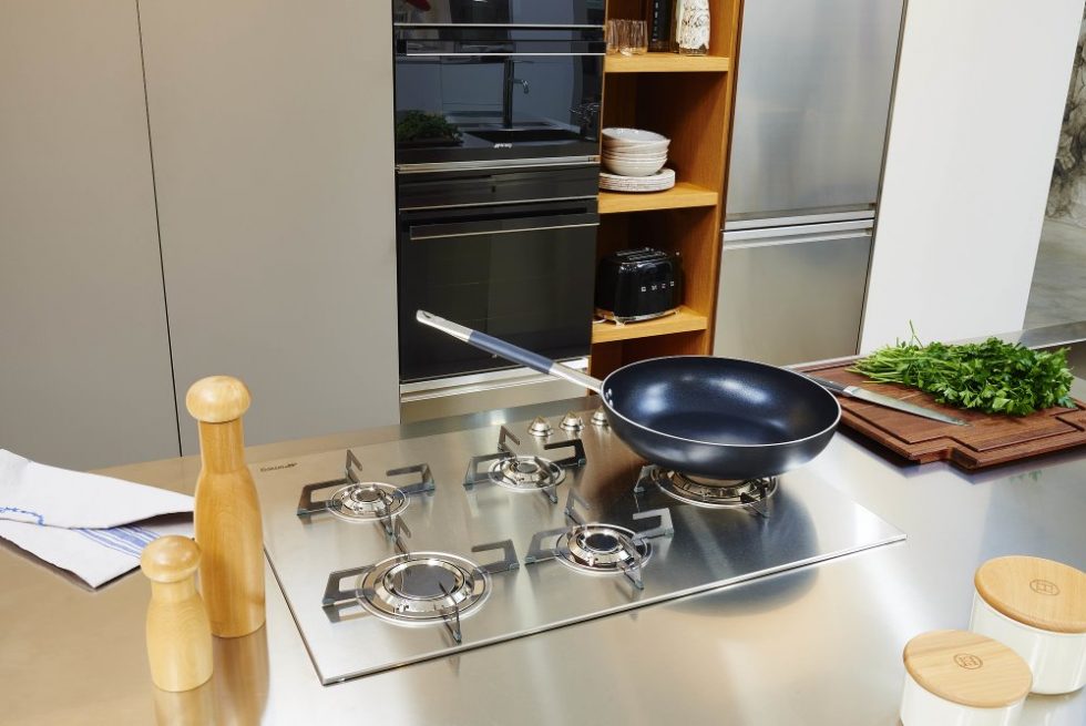 Induction or Gas Which hob is best for your new kitchen?